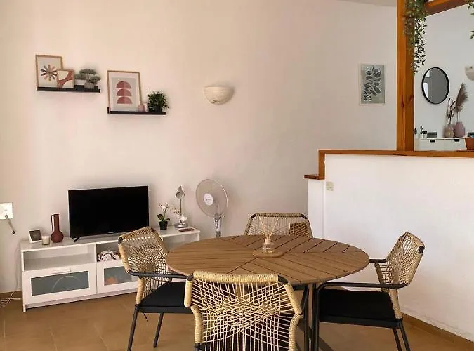 Appartement Coves Noves Of 75 M2 10 Minutes Walk From The Of Arenal D'en Castell