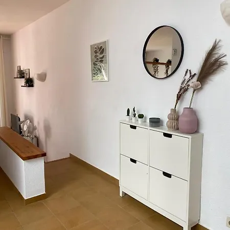 Coves Noves Of 75 M2 10 Minutes Walk From The Of Arenal D'en Castell *